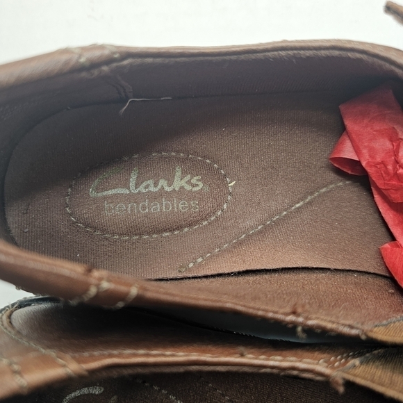 CLARKS Bendables Brown Leather Slip On Clog Shoes Size 8 - Picture 6 of 12